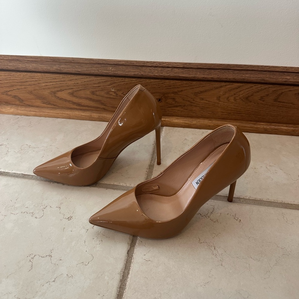 Patent Pumps